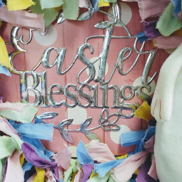 HANDCRAFTED DECOR EASTER BLESSINGS WHITE BUNNY PASTEL FABRIC RAG WREATH 18" - Picture 3 of 9